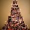 Festive Christmas Wall Trees To Copy Right Now 02