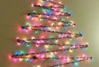 Festive Christmas Wall Trees To Copy Right Now 09
