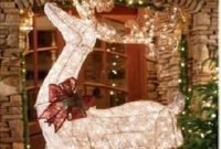 Gorgeous Outdoor Christmas Decorations To Make The Season Bright 30