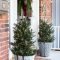 Gorgeous Outdoor Christmas Decorations To Make The Season Bright 35