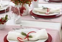 Inspiring Christmas Table Decoration For All Your Holiday Parties 23