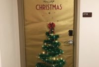 Latest Christmas Office Decoration Ideas You Should Try 39