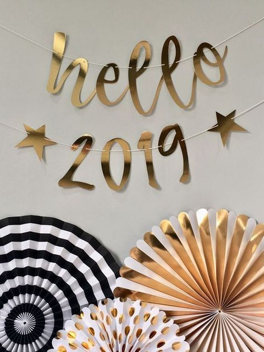 Magnificent New Years Eve Party Banner Ideas That Easy To Make 11