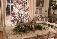 Marvelous Christmas Decoration For Your Interior Design 06