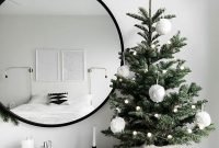 Most Inspiring Holiday Decoration Ideas For Your RV 19