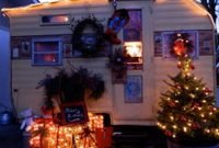 Most Inspiring Holiday Decoration Ideas For Your RV 21