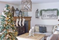 Outstanding Christmas Decorated For Living Room To Inspire 11