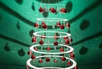 Perfectly Amazing DIY Christmas Tree Alternatives Ideas 28