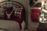 Simple Ways To Create A Christmas Wonderland In Your Bedroom 02