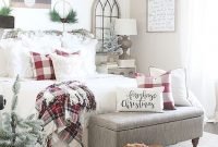 Simple Ways To Create A Christmas Wonderland In Your Bedroom 20