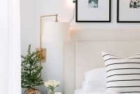 Simple Ways To Create A Christmas Wonderland In Your Bedroom 26