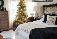Simple Ways To Create A Christmas Wonderland In Your Bedroom 29