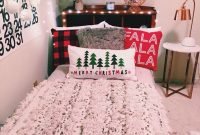 Simple Ways To Create A Christmas Wonderland In Your Bedroom 34