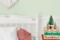 Simple Ways To Create A Christmas Wonderland In Your Bedroom 47