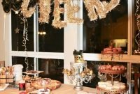 Stylish New Years Eve Table Decoration Ideas For NYE Party 34
