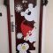 Totally Inspiring Winter Door Decoration Ideas 24