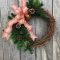 Welcoming Country Christmas Wreath Ideas For Your Front Door 05