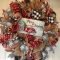 Welcoming Country Christmas Wreath Ideas For Your Front Door 42