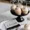 Wonderful Black And Gold New Years Eve Party Decoration Ideas 04