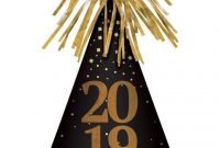 Wonderful Black And Gold New Years Eve Party Decoration Ideas 52