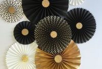 Wonderful Black And Gold New Years Eve Party Decoration Ideas 56