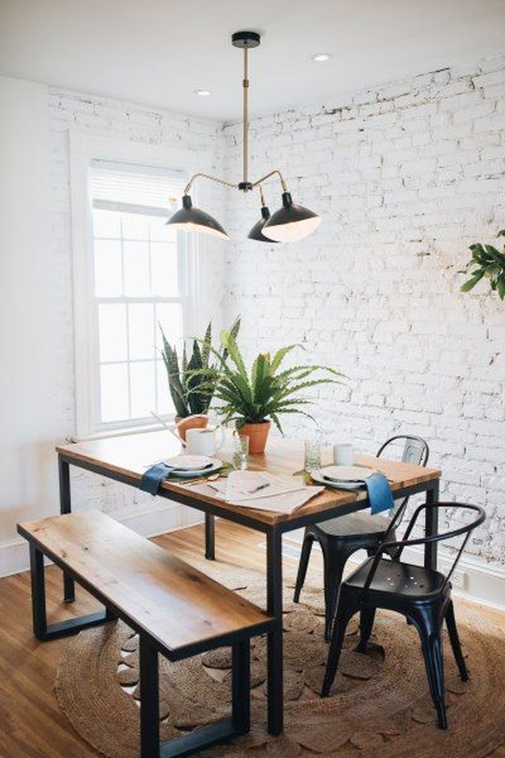 Amazing Small Dining Room Table Decor Ideas To Copy Asap 51