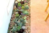 Awesome Succulent Garden Ideas In Your Backyard 26