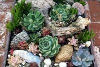 Awesome Succulent Garden Ideas In Your Backyard 46