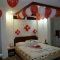 Beautiful And Romantic Valentine’s Day Bedroom Design Ideas 03
