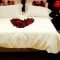 Beautiful And Romantic Valentine’s Day Bedroom Design Ideas 10
