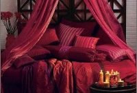 Beautiful And Romantic Valentine’s Day Bedroom Design Ideas 14