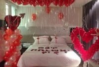 Beautiful And Romantic Valentine’s Day Bedroom Design Ideas 32