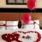 Beautiful And Romantic Valentine’s Day Bedroom Design Ideas 40
