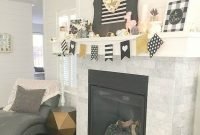 Best Valentines Day Mantel Decor Ideas That You Will Falling In Love With 05