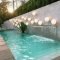 Comfy Pool Seating Ideas For Your Outdoor Decoration 10