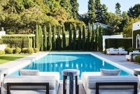 Comfy Pool Seating Ideas For Your Outdoor Decoration 12