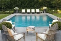 Comfy Pool Seating Ideas For Your Outdoor Decoration 30