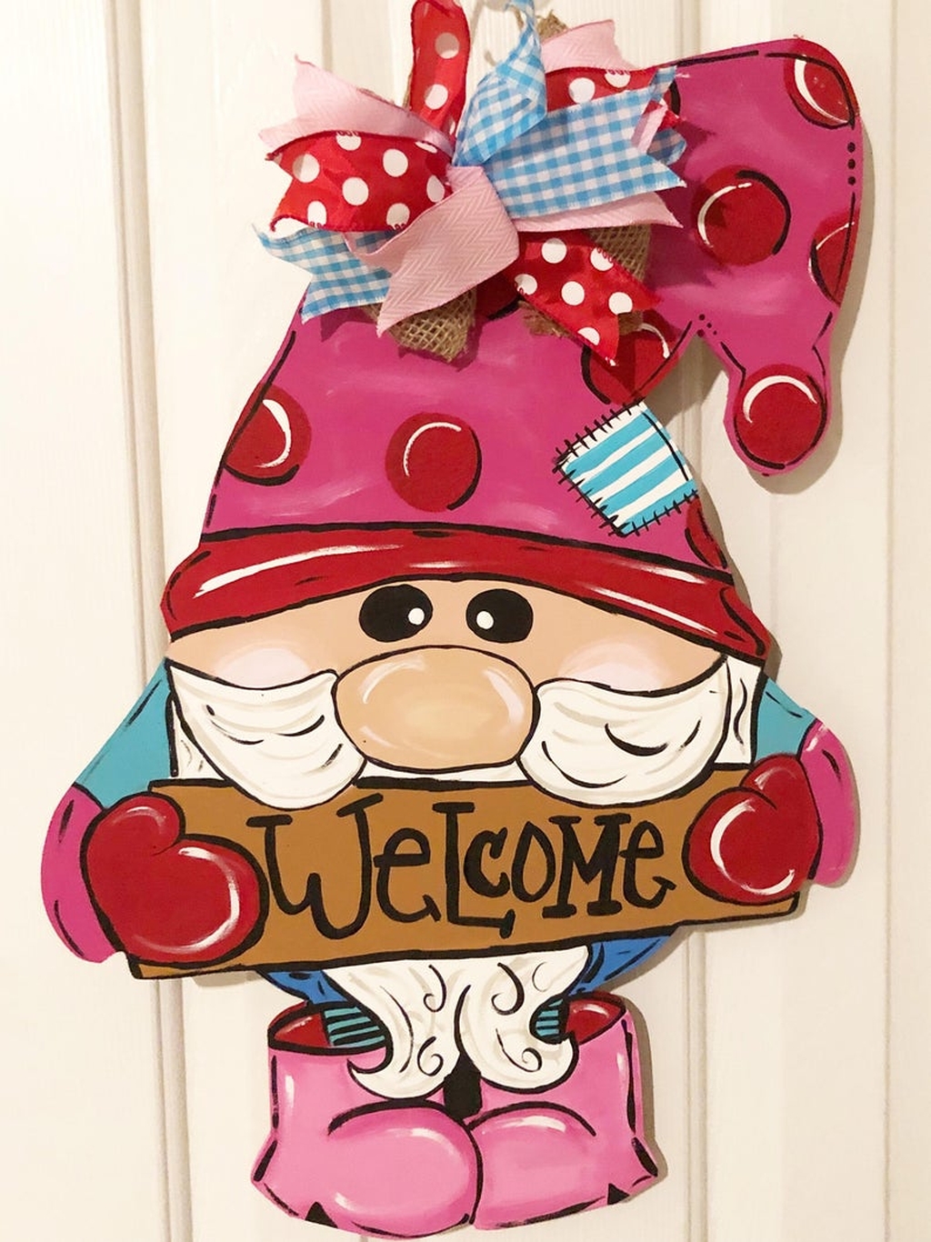 Cute Valentine Door Decorations Ideas To Spread The Seasons Greetings 31