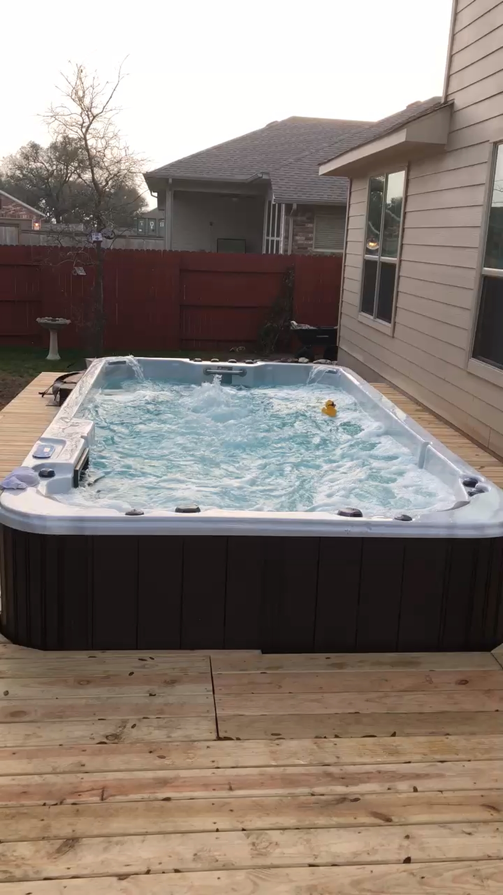 Extraordinary Small Pool Design Ideas For Small Backyard 05