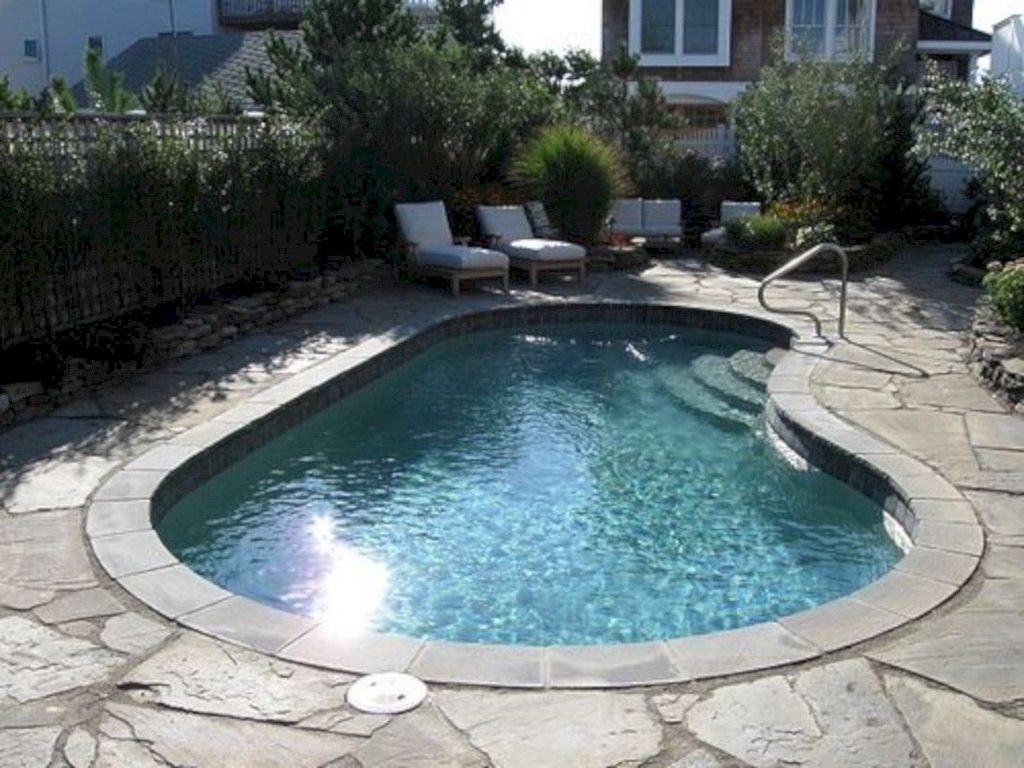 Extraordinary Small Pool Design Ideas For Small Backyard 13