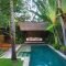 Extraordinary Small Pool Design Ideas For Small Backyard 37