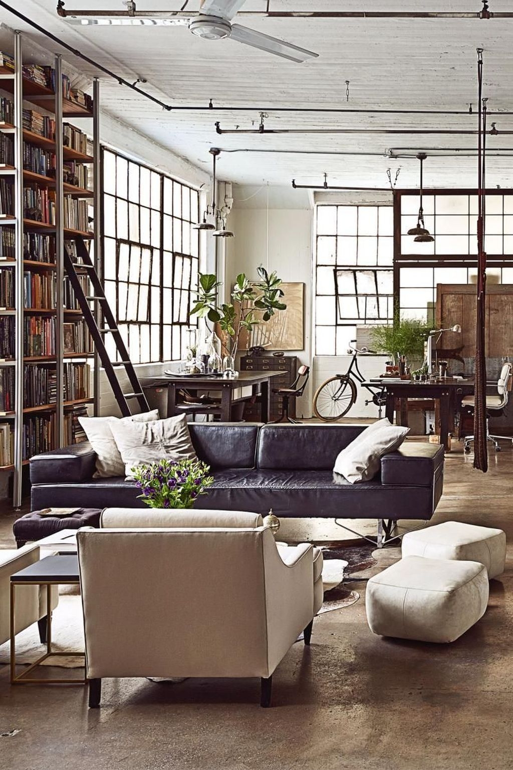 Fabulous Industrial Loft Make Over Ideas For Trendy Home 20