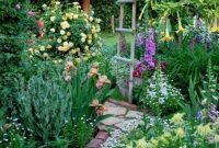 Fascinating Cottage Garden Ideas To Create Cozy Private Spot 25