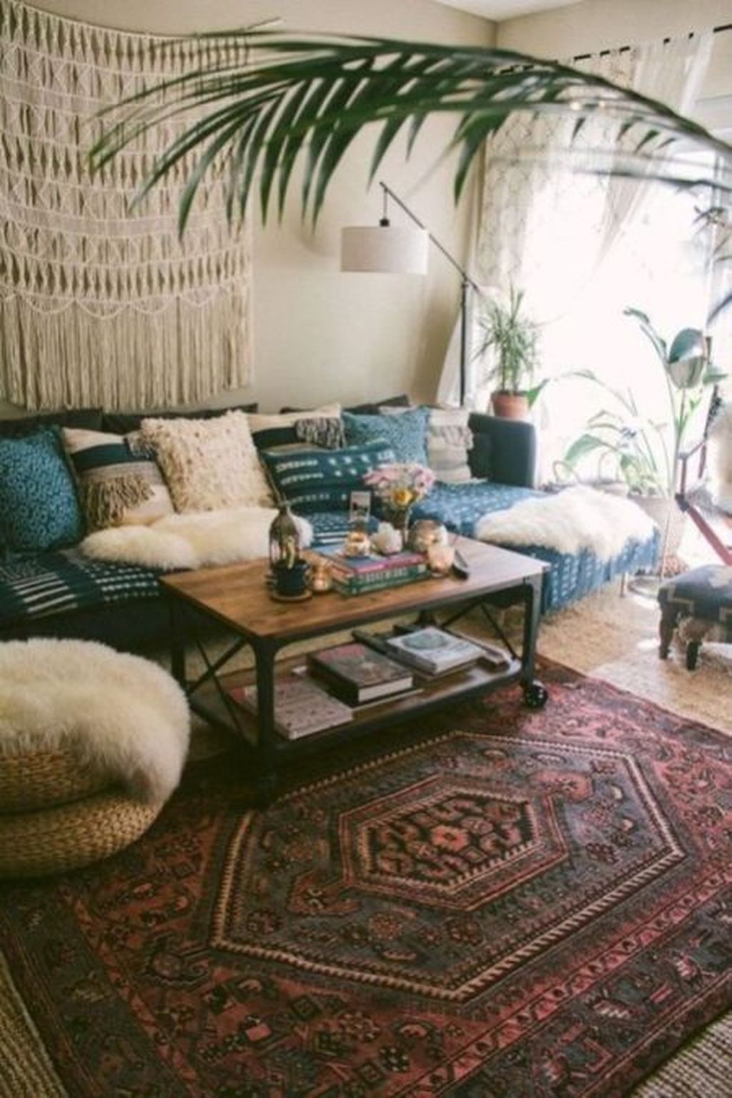 Gorgeous Bohemian Farmhouse Decorating Ideas For Your Living Room 13