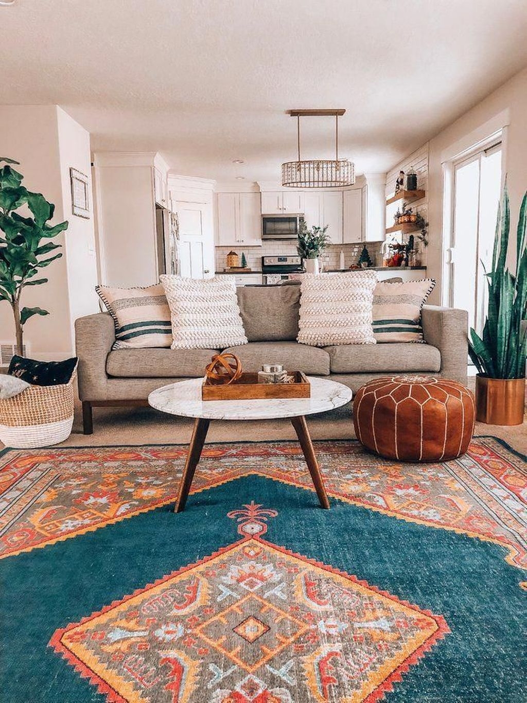 Gorgeous Bohemian Farmhouse Decorating Ideas For Your Living Room 43