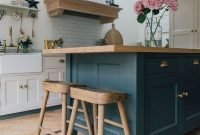Gorgeous Small Kitchen Design Ideas For Your Small Home 06