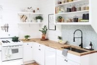 Gorgeous Small Kitchen Design Ideas For Your Small Home 09