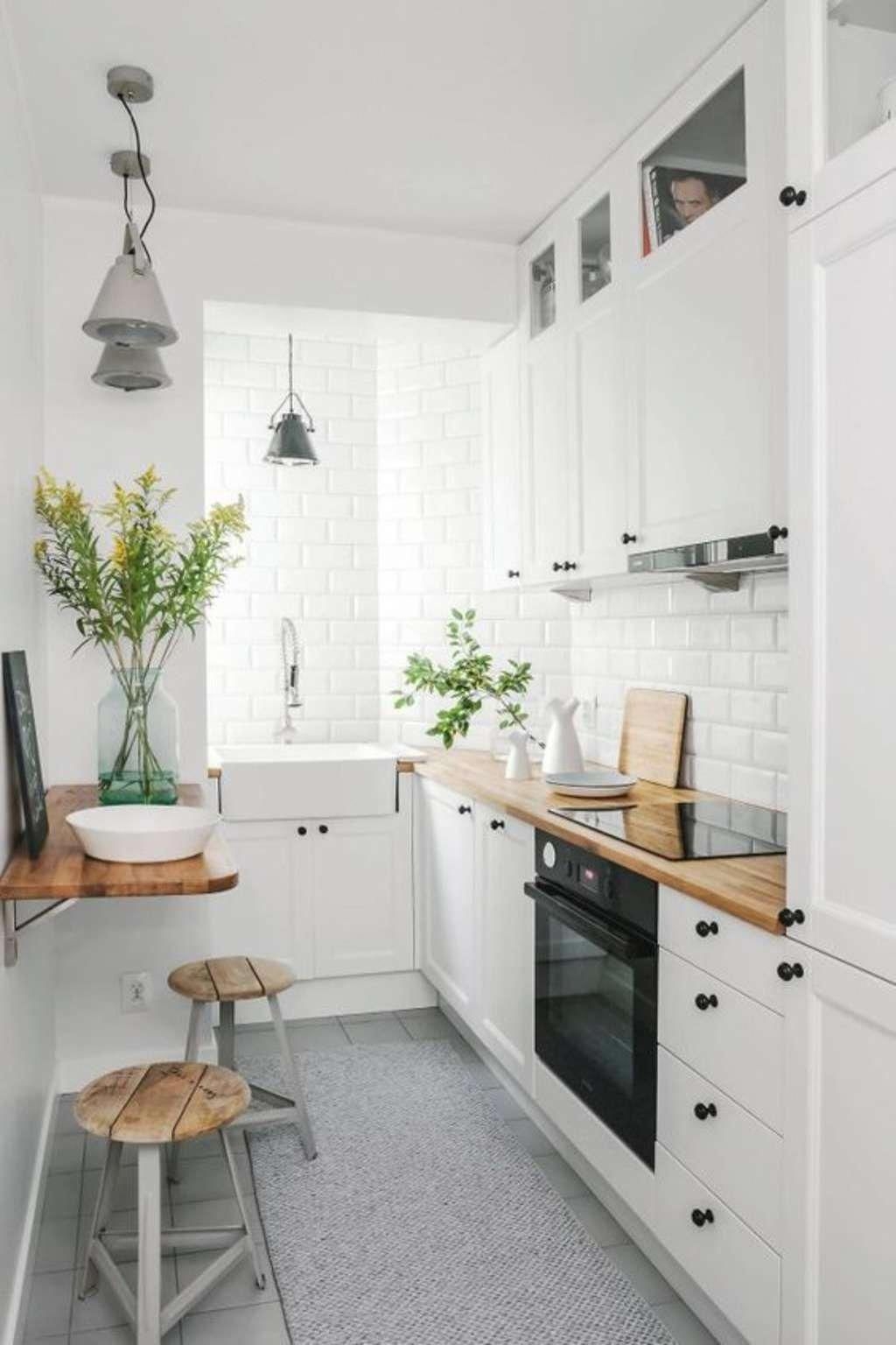 Gorgeous Small Kitchen Design Ideas For Your Small Home 18