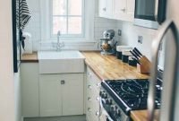 Gorgeous Small Kitchen Design Ideas For Your Small Home 20