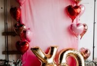 Lovely Valentines Day Home Decor To Win Over The Hearts 31